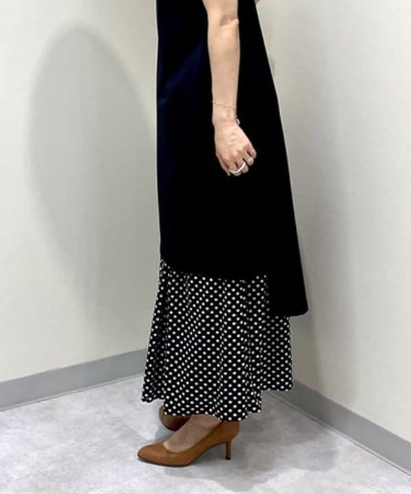 越智 里美さんの「BEAMS WOMEN｜Demi-Luxe BEAMS / ダブルパール イヤリング」を使ったコーディネート