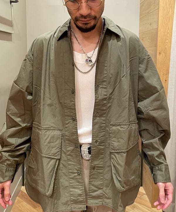 石倉 匠さんの「BEAMS WOMEN｜BEAMS / バナナスリーブ ルーズ シャツ」を使ったコーディネート