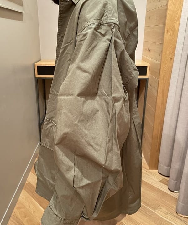 石倉 匠さんの「BEAMS WOMEN｜BEAMS / バナナスリーブ ルーズ シャツ」を使ったコーディネート