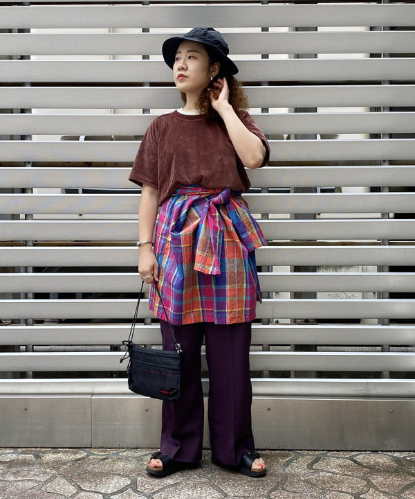 EMORIさんの「BEAMS WOMEN｜【別注】BRIEFING / SACOCHE」を使ったコーディネート