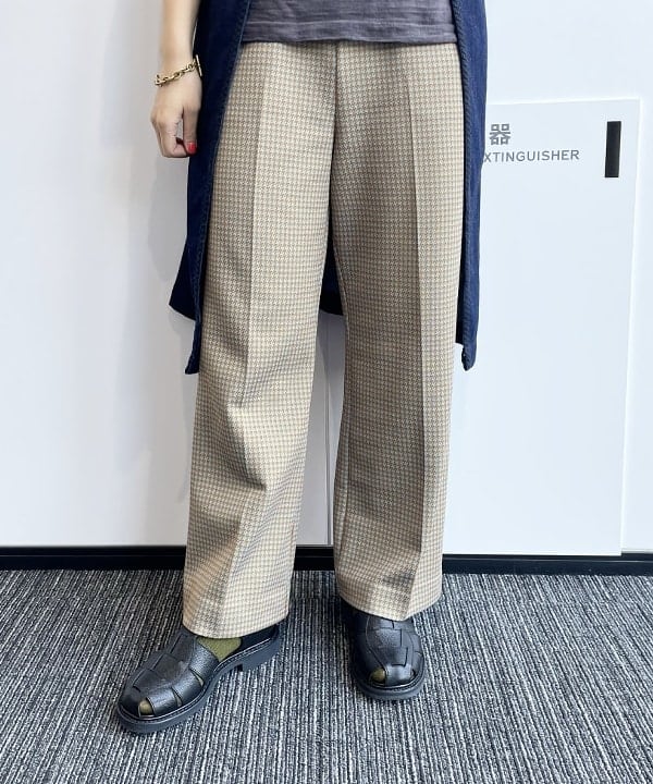 ハルカワエさんの「BEAMS WOMEN｜【別注】Healthknit / ワッフル ボーダー Tシャツ」を使ったコーディネート