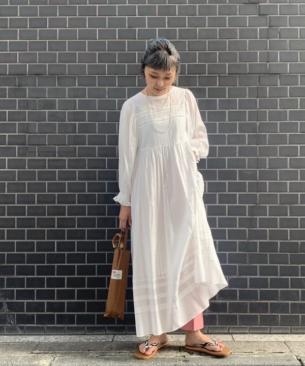 内山 瑛美さんの「BEAMS WOMEN｜」を使ったコーディネート