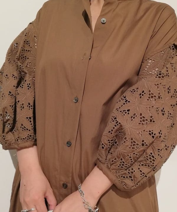 塚越 有紀さんの「BEAMS WOMEN｜GIANNI NOTARO / ミニ バケットバッグ」を使ったコーディネート