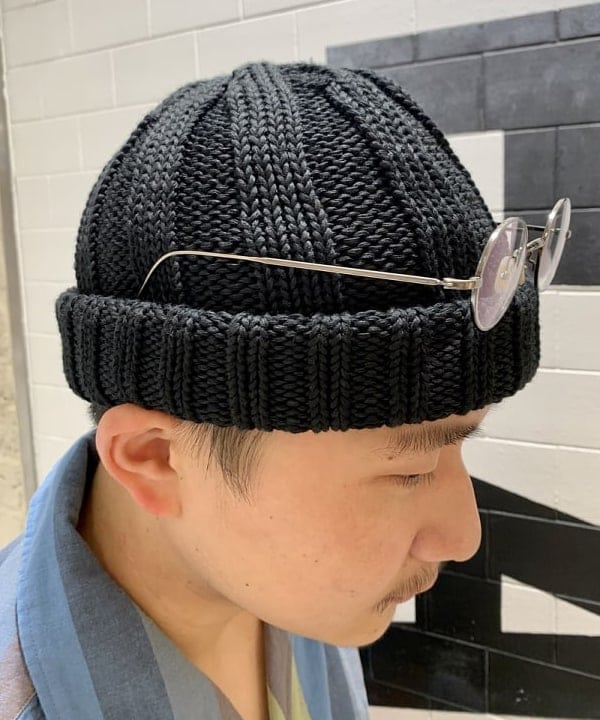 戸次 裕星さんの「BEAMS WOMEN｜BEAMS PLUS / スラブマルチストライプ ショートスリーブ イタリアンカラー シャツ」を使ったコーディネート