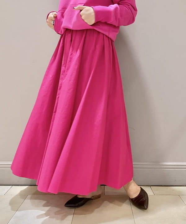 横川 真理奈さんの「BEAMS WOMEN｜」を使ったコーディネート