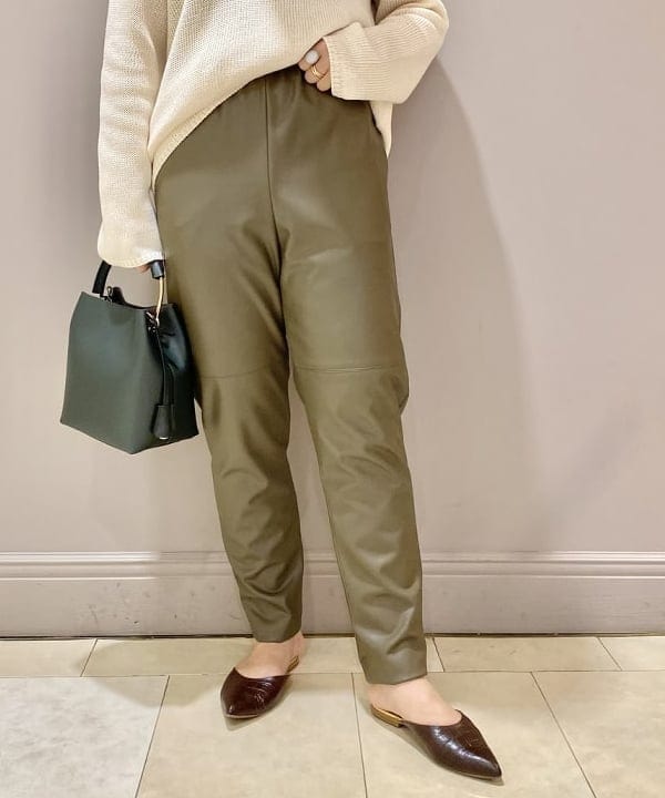 横川 真理奈さんの「BEAMS WOMEN｜」を使ったコーディネート