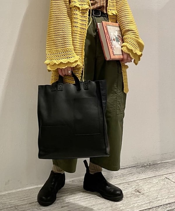 SHINAGAWAさんの「BEAMS WOMEN｜Blundstone / LOW CUT」を使ったコーディネート