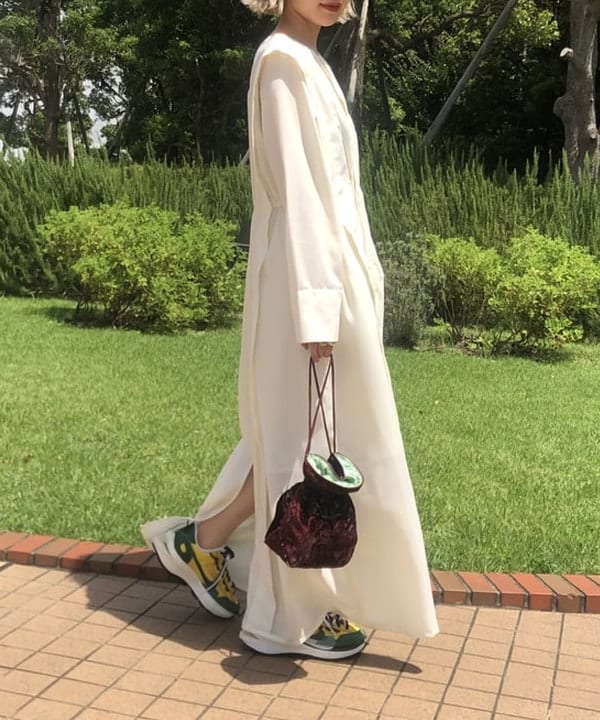 カワグチ シオリさんの「BEAMS WOMEN｜」を使ったコーディネート