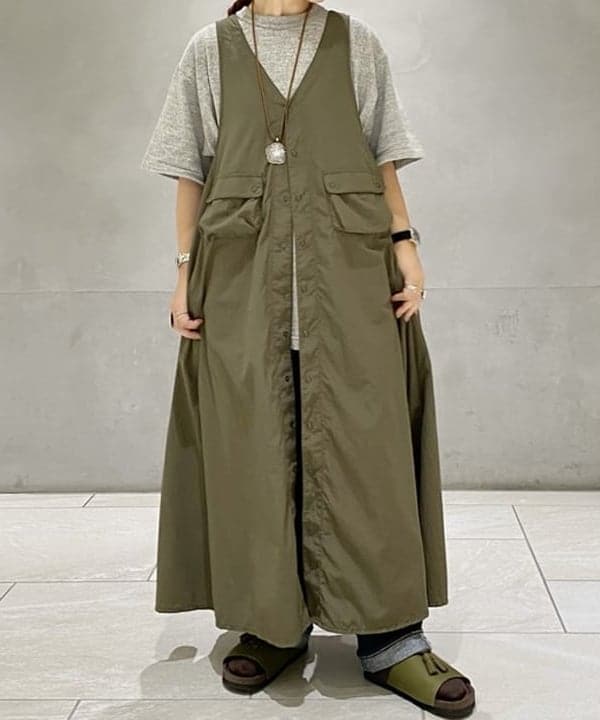 原口 愛さんの「BEAMS WOMEN｜WAREHOUSE & CO. / 別注 ステンシル13 Tシャツ」を使ったコーディネート