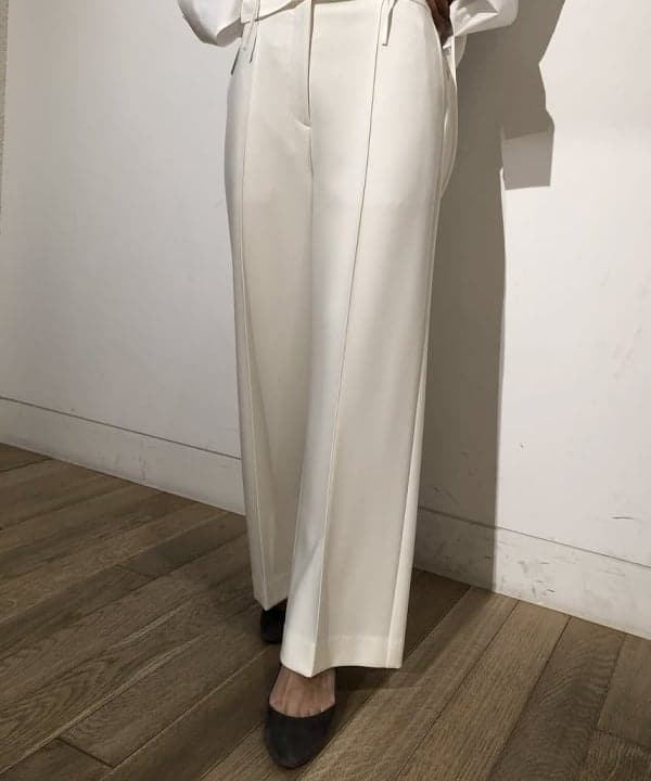 IWASAさんの「BEAMS WOMEN｜」を使ったコーディネート