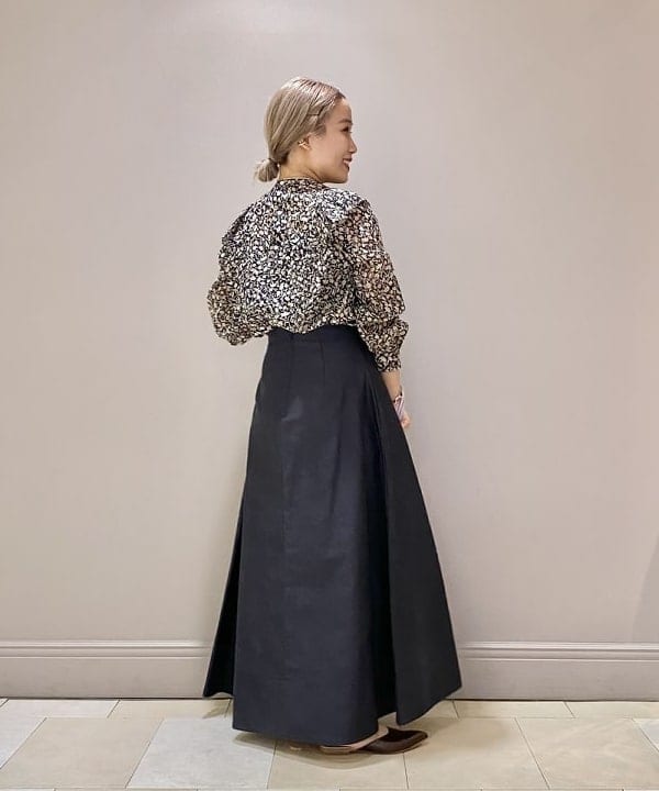 横川 真理奈さんの「BEAMS WOMEN｜」を使ったコーディネート