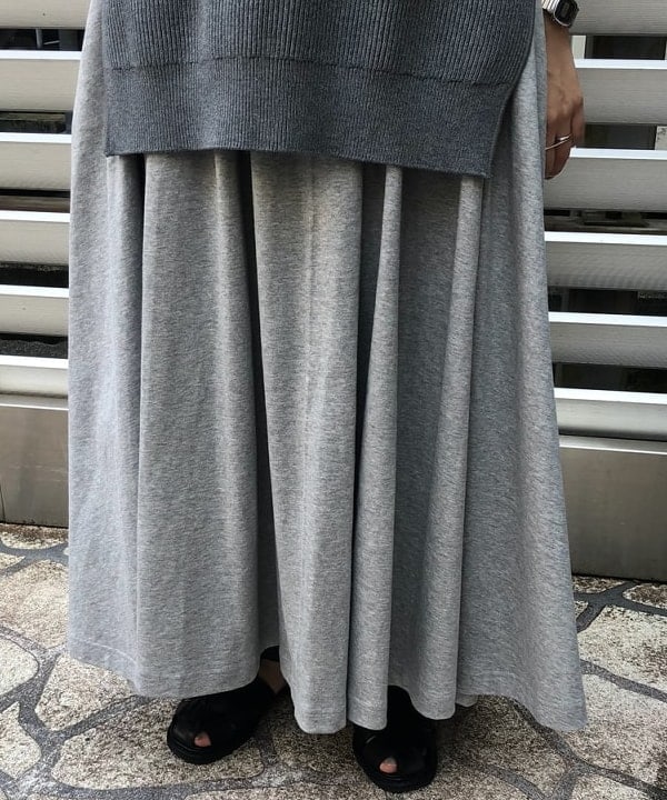 サワイさんの「BEAMS WOMEN｜WAREHOUSE & CO. / 別注 ステンシル13 Tシャツ」を使ったコーディネート