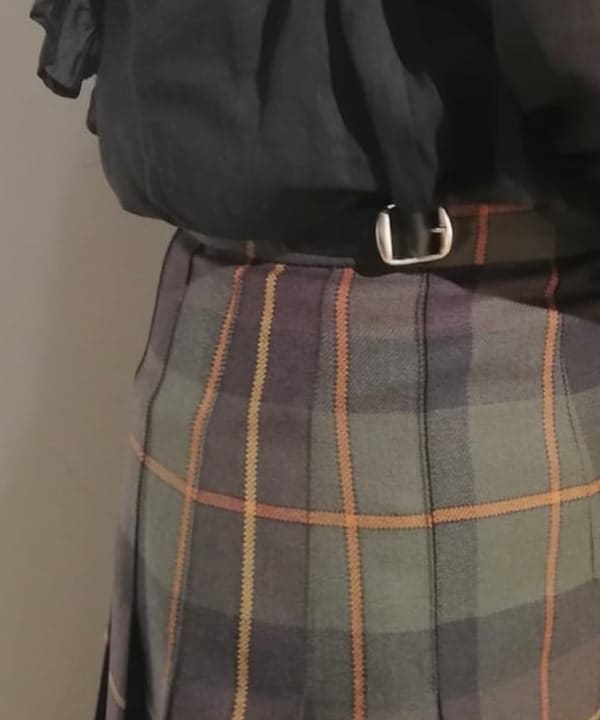 塚越 有紀さんの「BEAMS WOMEN｜PASCUCCI &times; Demi-Luxe BEAMS / 別注 SMART ローファー」を使ったコーディネート