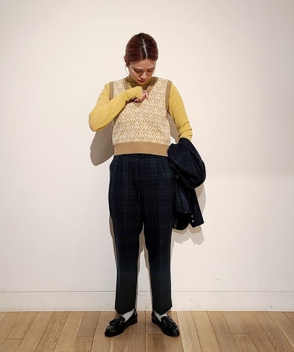 saori KATOさんの「BEAMS WOMEN｜BEAMS BOY / ポリエステル ウール 3ボタン ブレザー」を使ったコーディネート