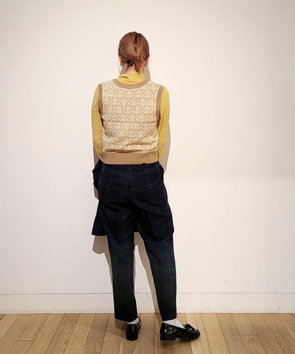 saori KATOさんの「BEAMS WOMEN｜BEAMS BOY / ポリエステル ウール 3ボタン ブレザー」を使ったコーディネート