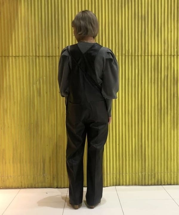 カワグチ シオリさんの「BEAMS WOMEN｜」を使ったコーディネート