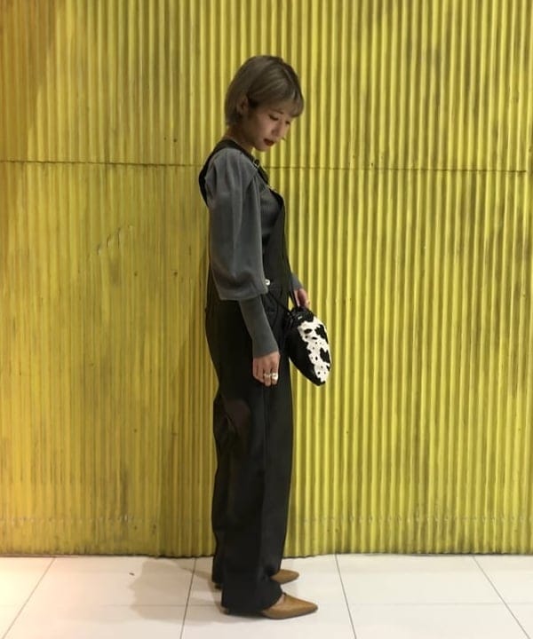 カワグチ シオリさんの「BEAMS WOMEN｜」を使ったコーディネート