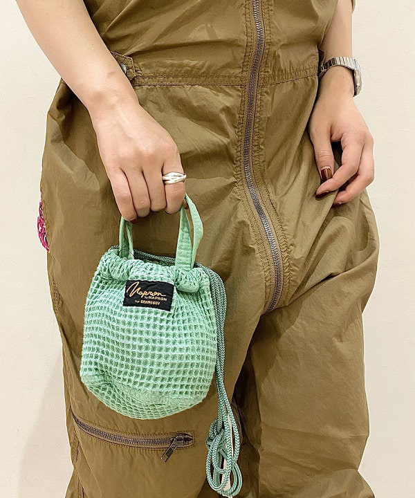 吉野 多恵さんの「BEAMS WOMEN｜VANS / AUTHENTIC」を使ったコーディネート