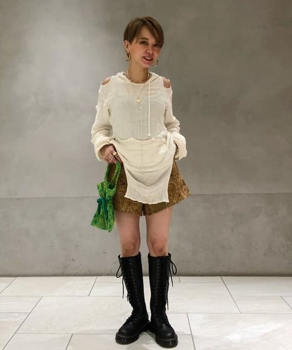 星野 美希さんの「BEAMS WOMEN｜」を使ったコーディネート