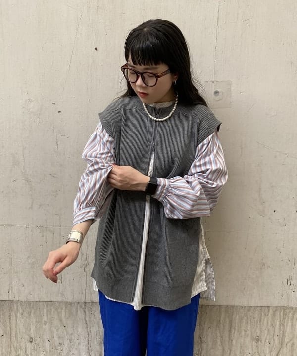 大田 麗未さんの「BEAMS WOMEN｜BEAMS BOY / パールチョーカー セット」を使ったコーディネート
