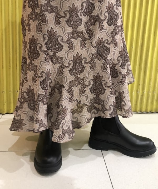 カワグチ シオリさんの「BEAMS WOMEN｜」を使ったコーディネート