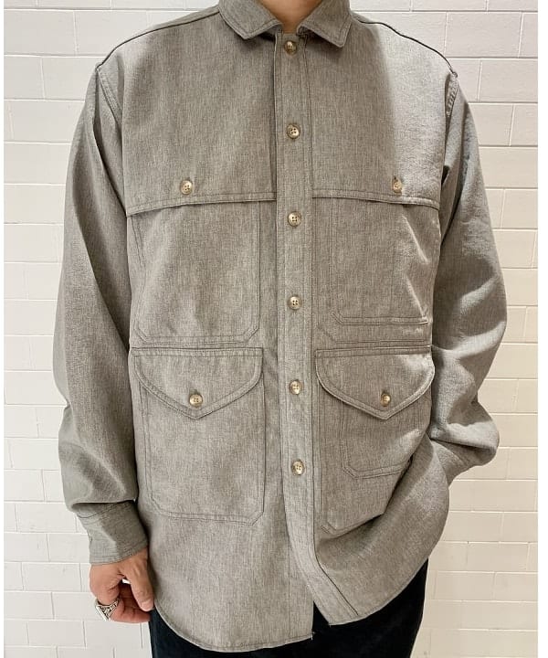 戸次 裕星さんの「BEAMS WOMEN｜BEAMS PLUS / モールツイル アドベンチャー シャツ」を使ったコーディネート