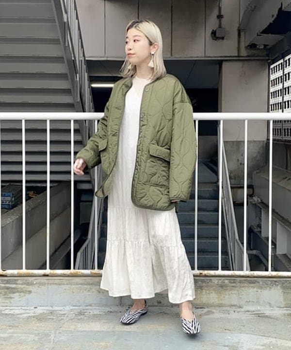 椎葉 未琴さんの「BEAMS WOMEN｜Ray BEAMS / レザー スクエア バレエシューズ」を使ったコーディネート