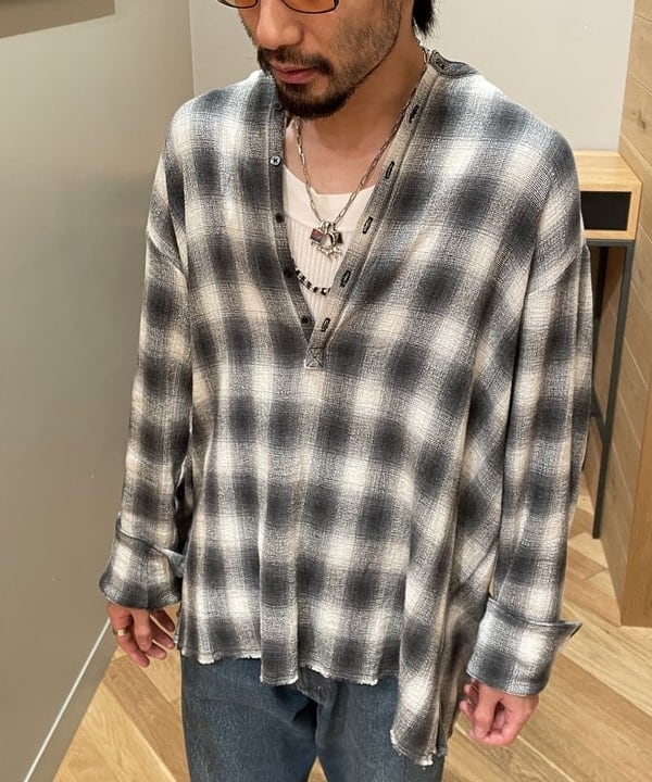 石倉 匠さんの「BEAMS WOMEN｜」を使ったコーディネート