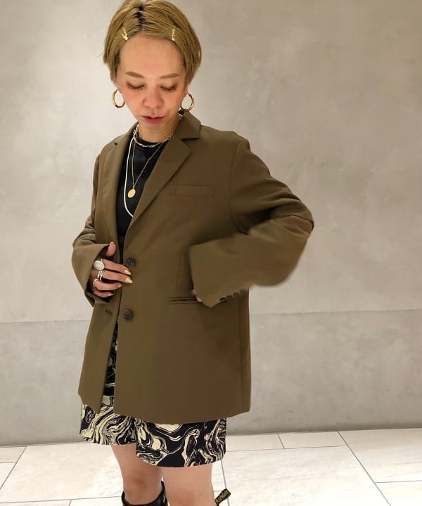 星野 美希さんの「BEAMS WOMEN｜」を使ったコーディネート