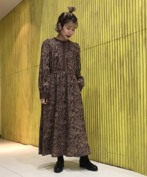 カワグチ シオリさんの「BEAMS WOMEN｜」を使ったコーディネート