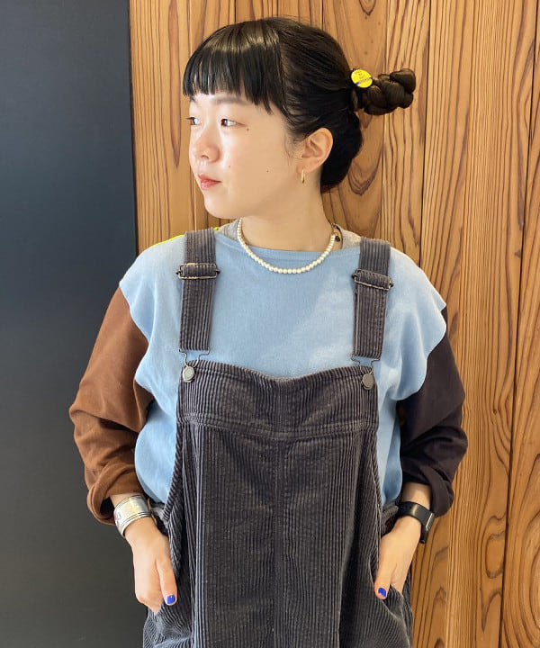 大田 麗未さんの「BEAMS WOMEN｜BEAMS BOY / パールチョーカー セット」を使ったコーディネート
