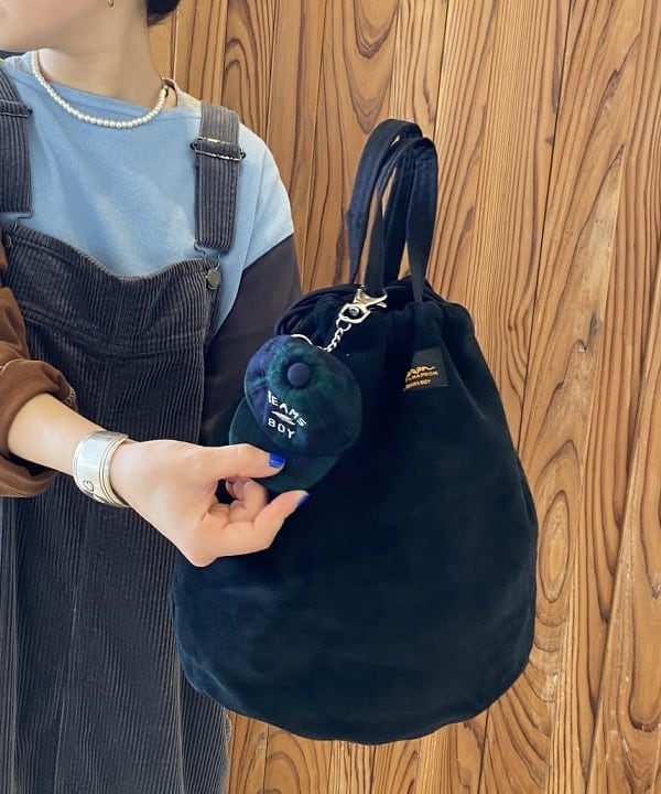 大田 麗未さんの「BEAMS WOMEN｜BEAMS BOY / パールチョーカー セット」を使ったコーディネート