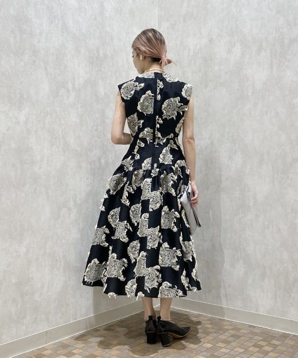 AOYAGIさんの「BEAMS WOMEN｜Demi-Luxe BEAMS / ダブルパール イヤリング」を使ったコーディネート