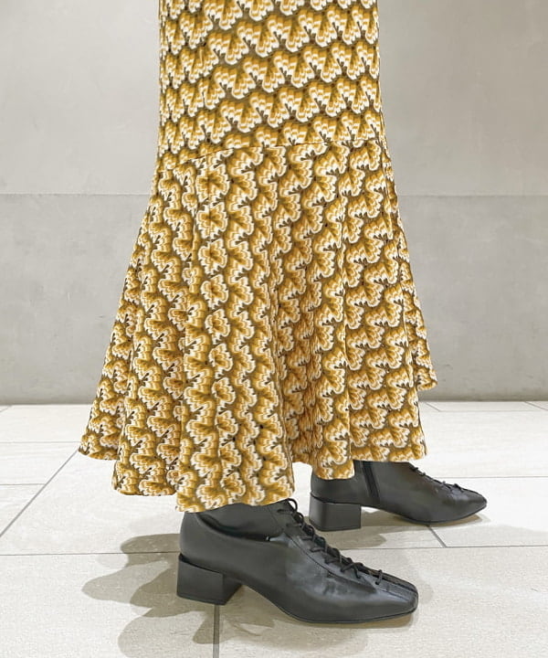 内山 美咲さんの「BEAMS WOMEN｜」を使ったコーディネート