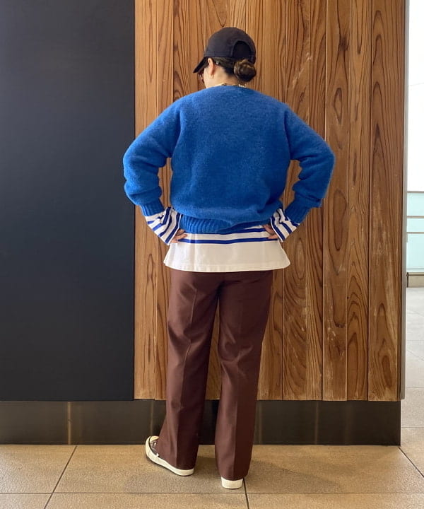 大田 麗未さんの「BEAMS WOMEN｜ナバルボーダー ビッグ ボートネック カットソー」を使ったコーディネート