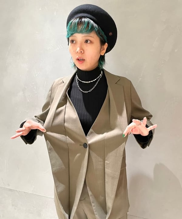 シマダリツコさんの「BEAMS WOMEN｜」を使ったコーディネート