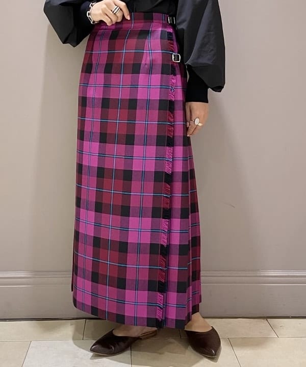 横川 真理奈さんの「BEAMS WOMEN｜」を使ったコーディネート