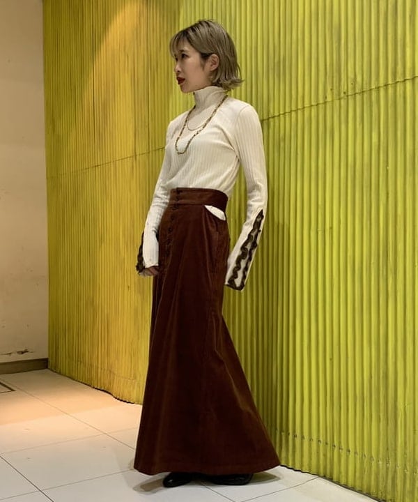 カワグチ シオリさんの「BEAMS WOMEN｜」を使ったコーディネート