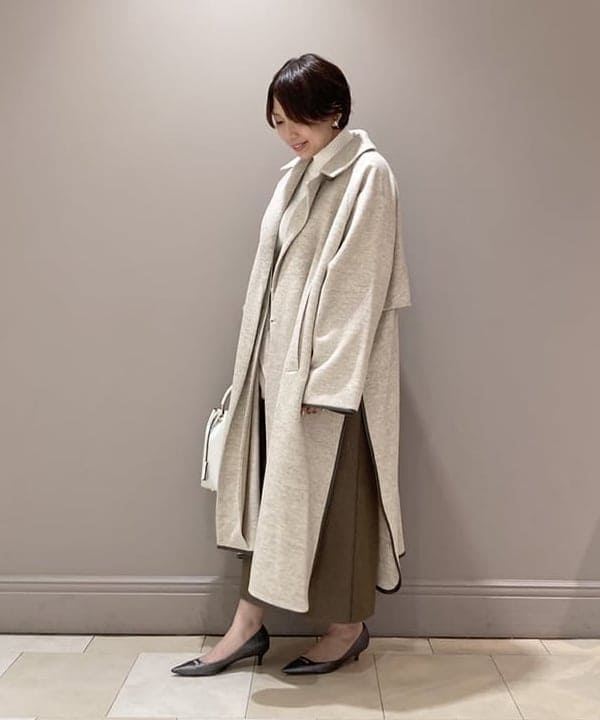 塚越 有紀さんの「BEAMS WOMEN｜Demi-Luxe BEAMS / コットン混 パフスリーブニット」を使ったコーディネート