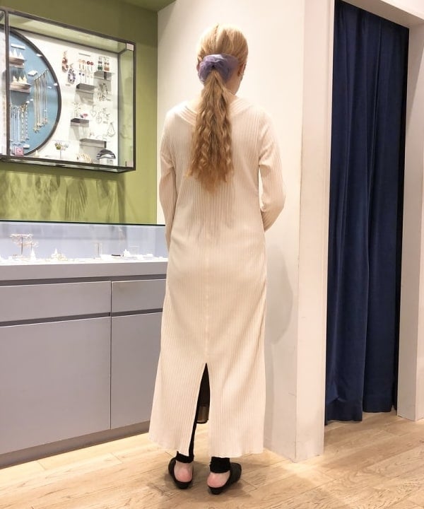 マツモト アカネさんの「BEAMS WOMEN｜」を使ったコーディネート