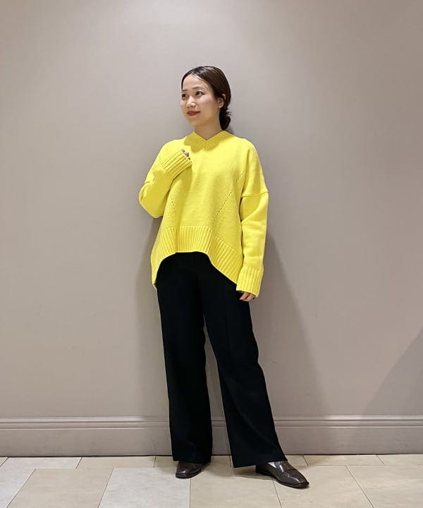 横川 真理奈さんの「BEAMS WOMEN｜」を使ったコーディネート