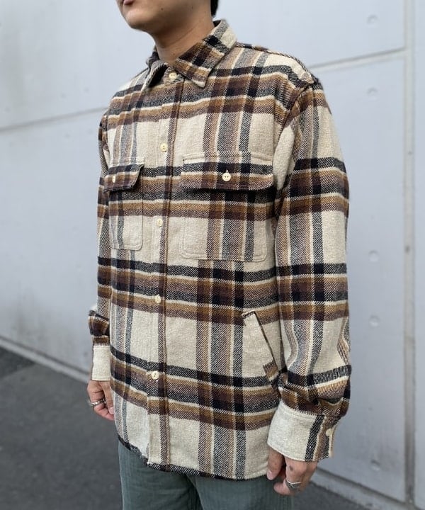 戸次 裕星さんの「BEAMS WOMEN｜REMI RELIEF&times;BEAMS PLUS / 別注 C.P.O チェック シャツ」を使ったコーディネート