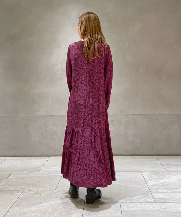 内山 美咲さんの「BEAMS WOMEN｜」を使ったコーディネート