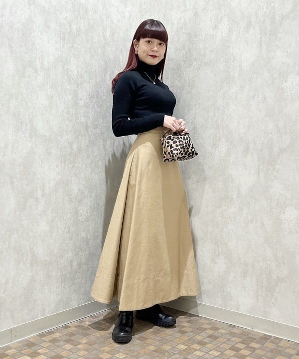 カワライさんの「BEAMS WOMEN｜MARIHA / 月の夢 スタッドチェーン ネックレス 47cm」を使ったコーディネート