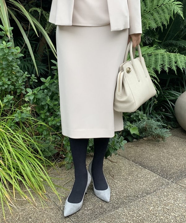 住吉　明佳さんの「BEAMS WOMEN｜トリアセ ペプラムジャケット＊」を使ったコーディネート