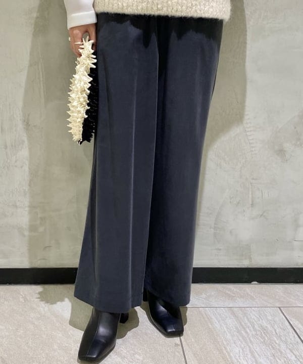 丸山 真菜美さんの「BEAMS WOMEN｜」を使ったコーディネート