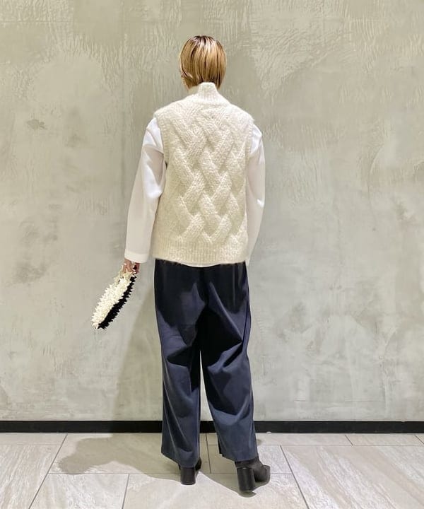 丸山 真菜美さんの「BEAMS WOMEN｜」を使ったコーディネート