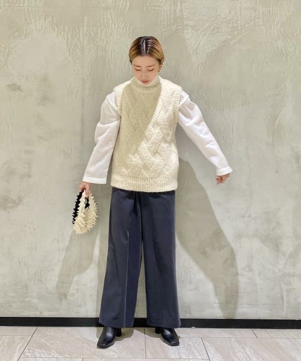 丸山 真菜美さんの「BEAMS WOMEN｜」を使ったコーディネート