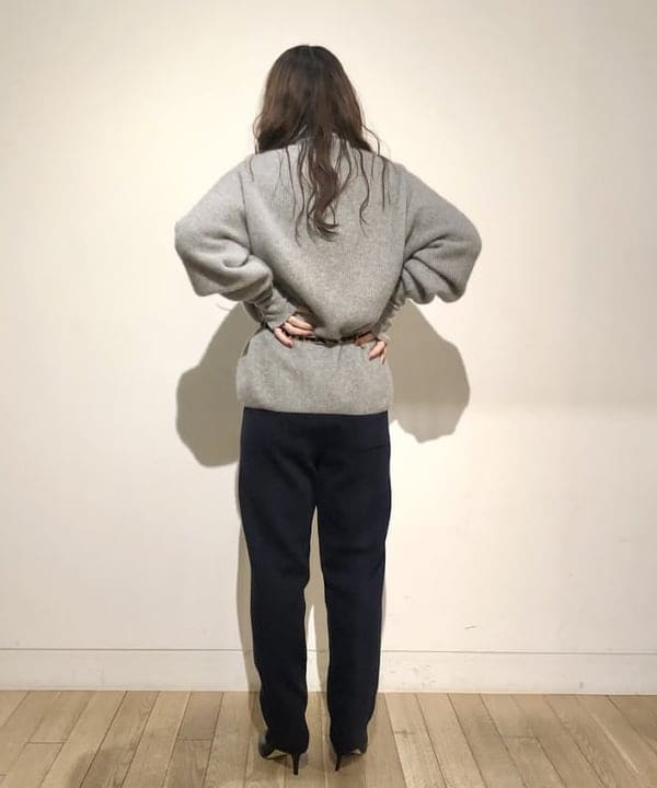 佐藤 美樹さんの「BEAMS WOMEN｜MARIHA / 月の夢 スタッドチェーン ネックレス 47cm」を使ったコーディネート