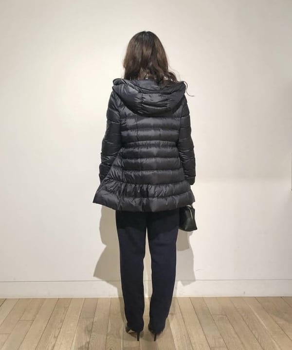 佐藤 美樹さんの「BEAMS WOMEN｜MARIHA / 月の夢 スタッドチェーン ネックレス 47cm」を使ったコーディネート